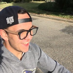 Meet your Posher, Jathan